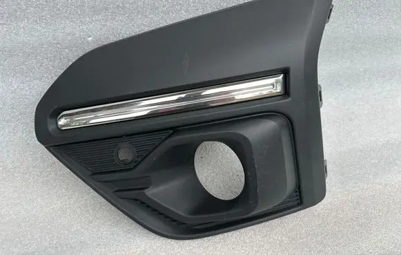Dacia Sandero III Front bumper lower grill 261A35053R SCAB261A3 261A37992R