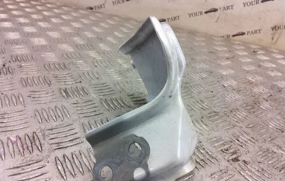 Lexus NX Fender mounting bracket