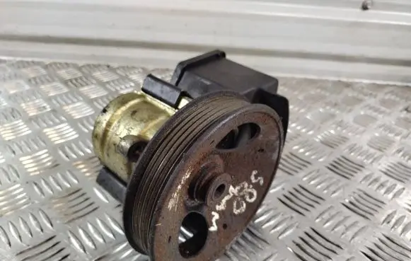 Volvo S80 Power steering pump