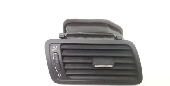 Volkswagen PASSAT B6 Dashboard side air vent grill/cover trim 3C1819702E 05704001