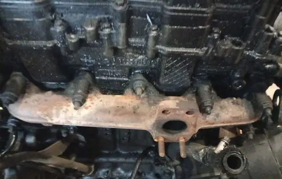 Ford C-MAX I Exhaust manifold