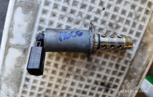 Audi A6 S6 C6 4F Camshaft vanos timing valve 06F109257C 13150429 11702282