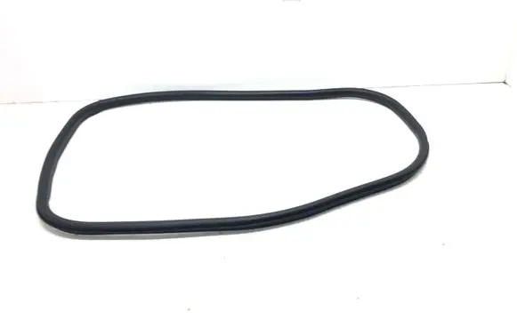 Citroen C3 Rear door rubber seal (on body) 9300Z2