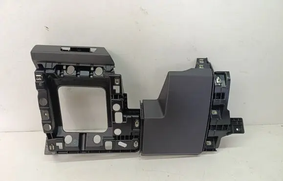 Renault Trafic III (X82) Dashboard center trim panel 689214065R