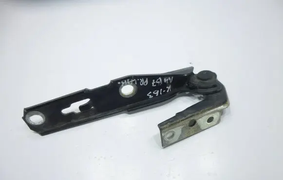 Audi A4 S4 B7 8E 8H Engine bonnet/hood hinges 8E0823302E