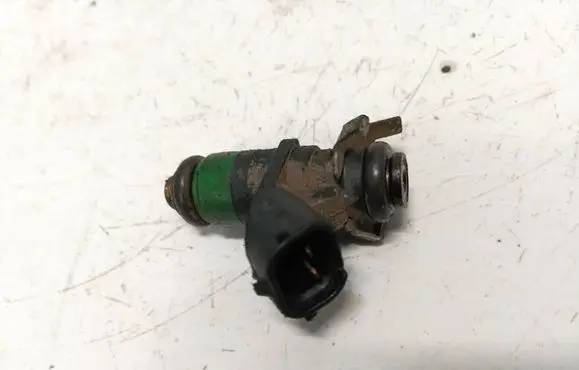 Fuel injector