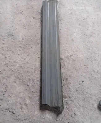 Mercedes-Benz 190 W201 Rear sill trim cover