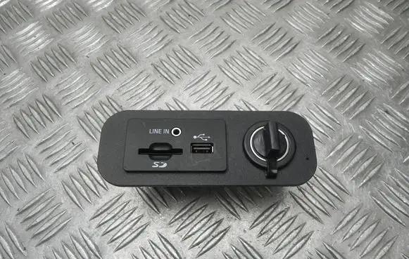 Ford Mustang VI EUR ISO radio connector FR3B63045M70A