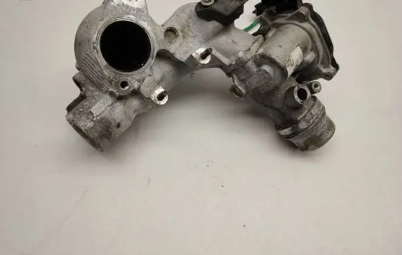 Mercedes-Benz A W176 Throttle valve A6070900170