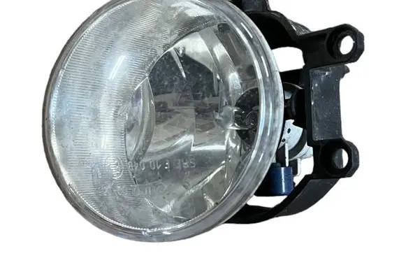 Toyota Yaris Front fog light 8121002110