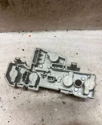 Volkswagen PASSAT B5.5 Tail light bulb cover holder 3B5945258B