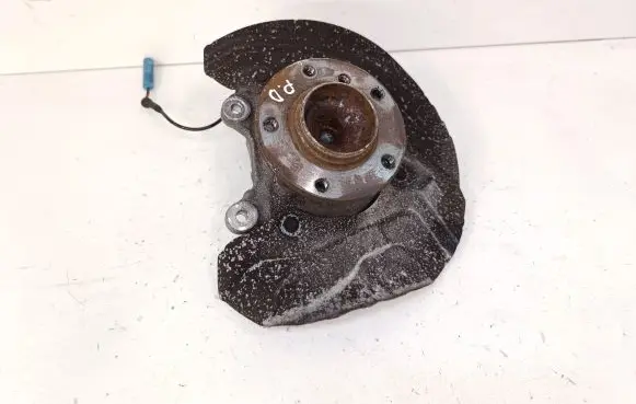 BMW X1 E84 Front wheel hub 6784866