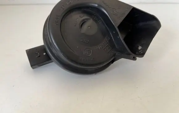 Audi A5 8T 8F Horn signal 8K0951221