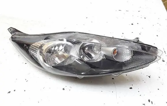 Ford Fiesta Headlight/headlamp 8A6113W029BH 1LJ24704504