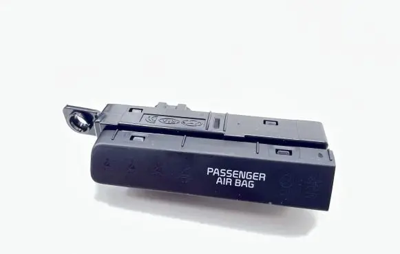 KIA Sportage Passenger airbag on/off switch 95960F1710 F71000015 019022615520