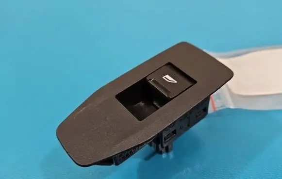 BMW iX1 Electric window control switch 9423241 IMPRK1570959