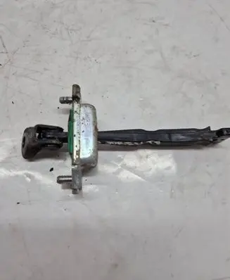 KIA Sorento Rear door check strap stopper