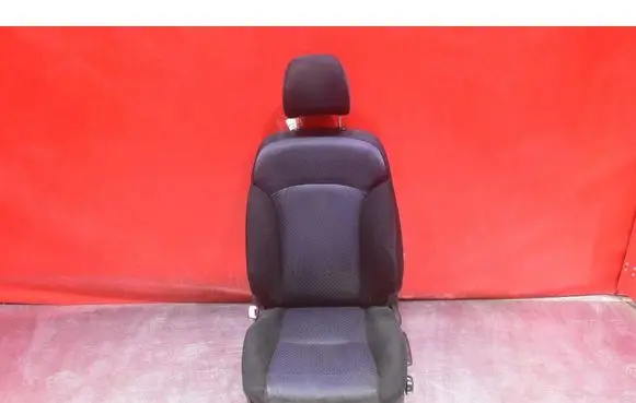 Lexus IS 220D-250-350 Front driver seat 