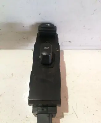 Volvo V70 Electric window control switch 30739981 03458910