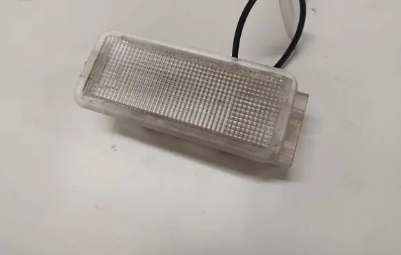 Peugeot 607 Front door interior light 