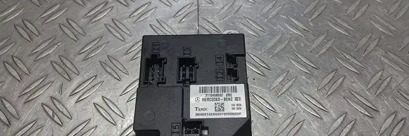 Mercedes-Benz E W211 Comfort/convenience module 2115458532