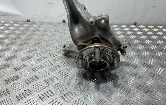 Ford Edge II Front wheel hub F2GC3K170A