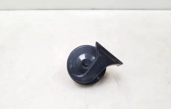 Audi A6 S6 C5 4B Horn signal