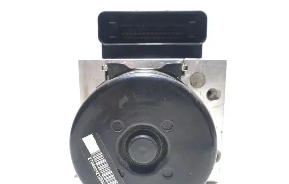 Mercedes-Benz C W204 ABS Pump 