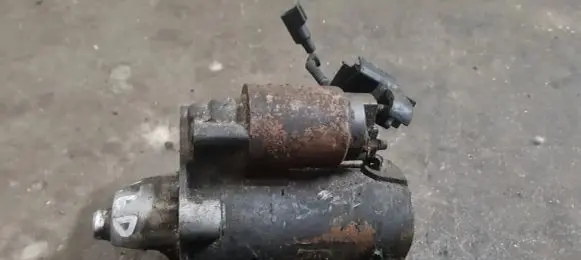 Volvo S40 Starter motor