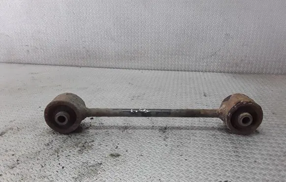 KIA Sorento Rear control arm