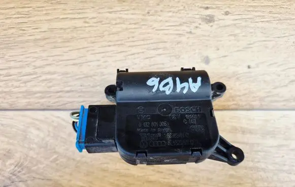 Audi A4 S4 B6 8E 8H Air flap motor/actuator 8E1820511D