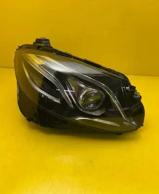 Mercedes-Benz E W213 Headlight/headlamp A2139067606