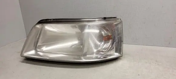 Volkswagen Transporter - Caravelle T5 Headlight/headlamp 1305630109 1305235737