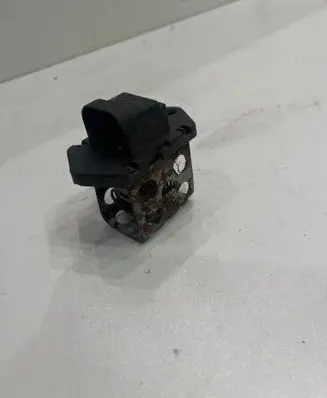 Renault Megane II Coolant fan relay 7780432632