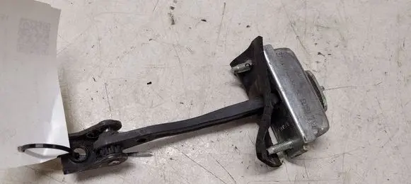 Ford Focus Rear door check strap stopper