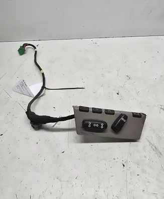 Volvo S60 Seat control switch 39980252