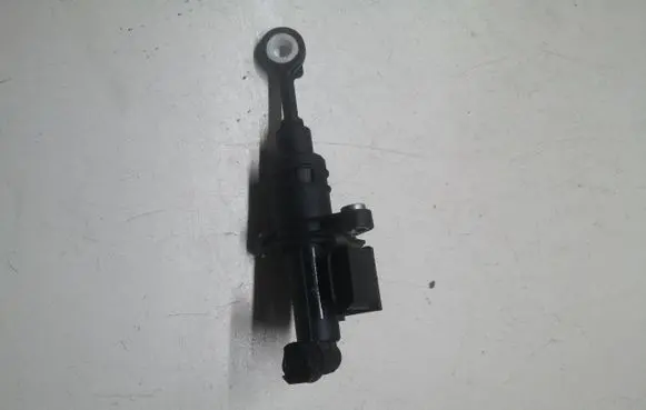Skoda Rapid (NH) Clutch pedal sensor 1K0927810E SE000023F