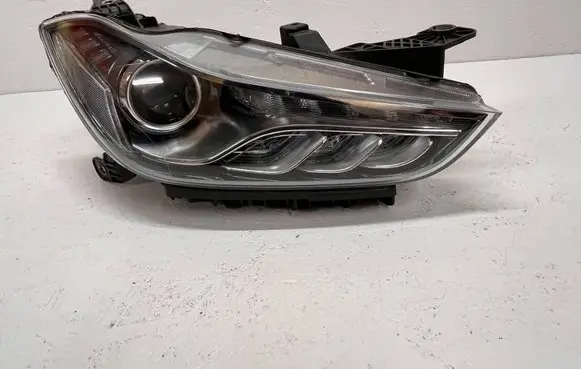 Maserati Ghibli Headlight/headlamp 00670038234 01D0R125 2100235080