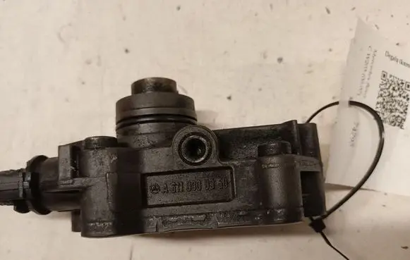 Mercedes-Benz C W203 Fuel injection high pressure pump A6110900350