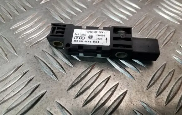 Audi A3 S3 8P Airbag deployment crash/impact sensor 4B0959643E