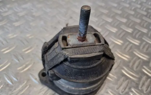 Audi A8 S8 D2 4D Gearbox mount 4D0399151B