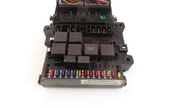 Chrysler Voyager Central body control module P04707996AE