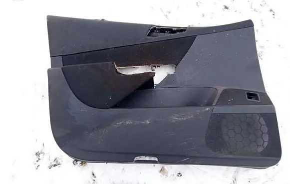 Volkswagen PASSAT B6 Front door card panel trim 3c1867011