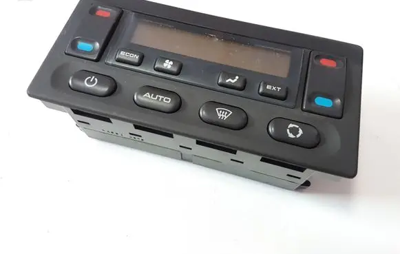 Land Rover Discovery Climate control unit 1465700261 000171