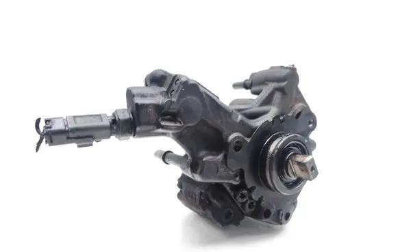 Peugeot 508 Fuel injection high pressure pump 9656391680
