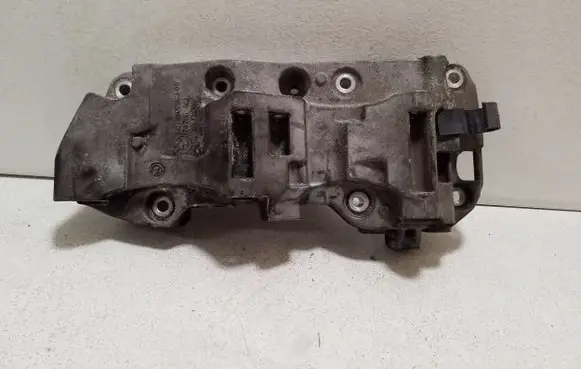 Generator/alternator bracket