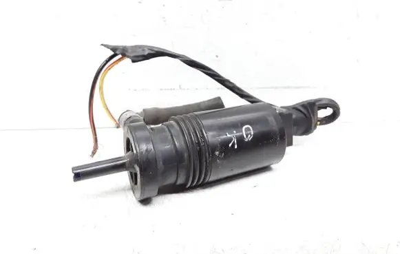 Volvo XC60 Headlight washer pump 1013229 100504B