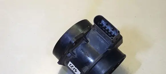 Volvo S40, V40 Mass air flow meter 30611533 5WK9624