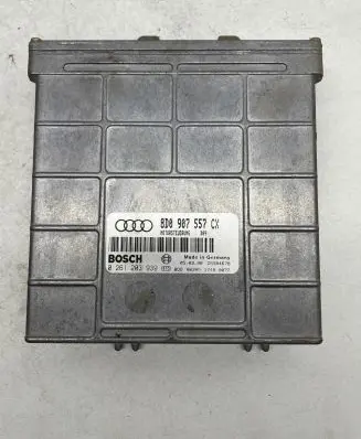 Audi A4 S4 B5 8D Engine control unit/module 8D0907557CX 26SA4678 0261203939