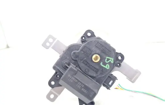 Toyota GT 86 Air flap motor/actuator 0638002070